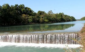 V Resorts Dudhwa Wilderness Camp Lakhimpur 3* India