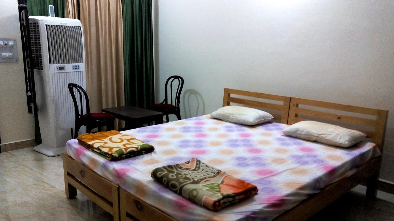 V Resorts Dudhwa Wilderness Camp Lakhimpur Exterior photo
